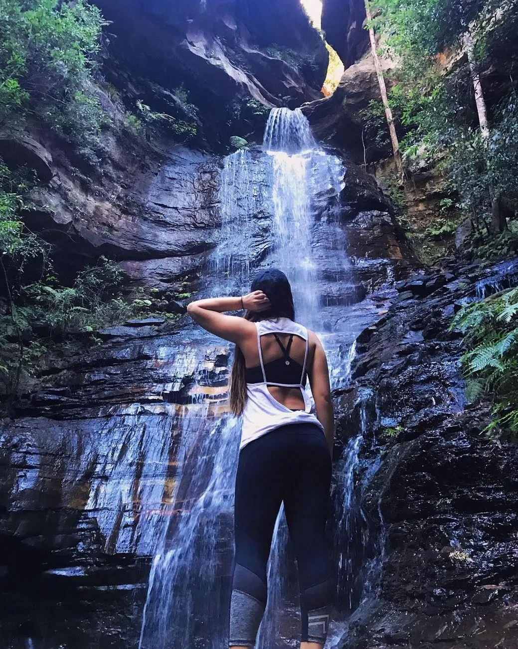 Autumn, The Best Time for Full-Flow Falls