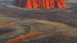 Salon Chloe | Discover Uluru: Your Complete Travel Guide to Australia's Iconic Red Centre